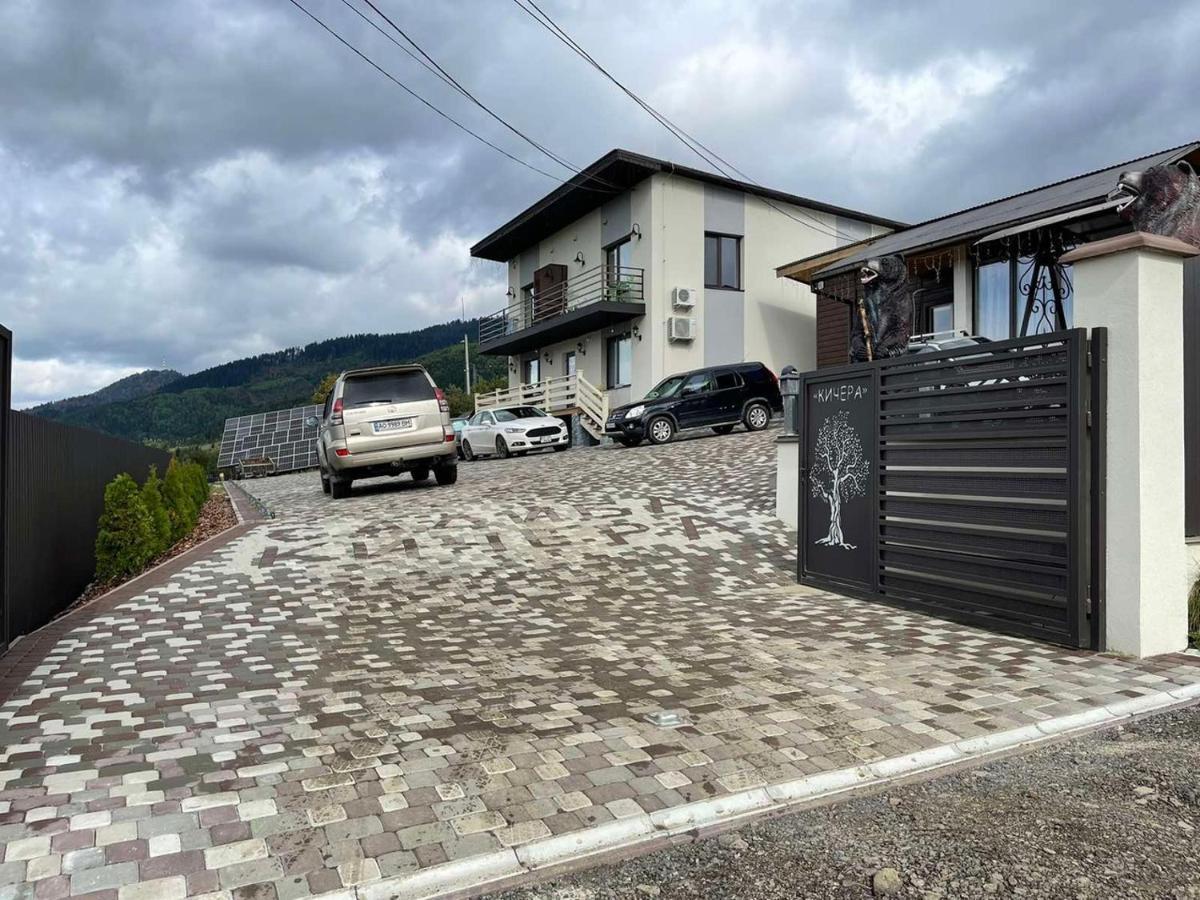 кичера Gold Gasthof Mizhhirya (Transcarpathia)